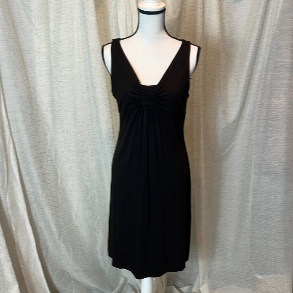 Talbots Black Sleeveless V-Neck Gathered Bodice Dress